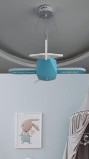 Uçak Temalı Entegre LED Çocuk Odası Sarkıt Avize (70x80 cm, Plastik) – Kişiye Özel Tasarım, El Yapımı Görünüm